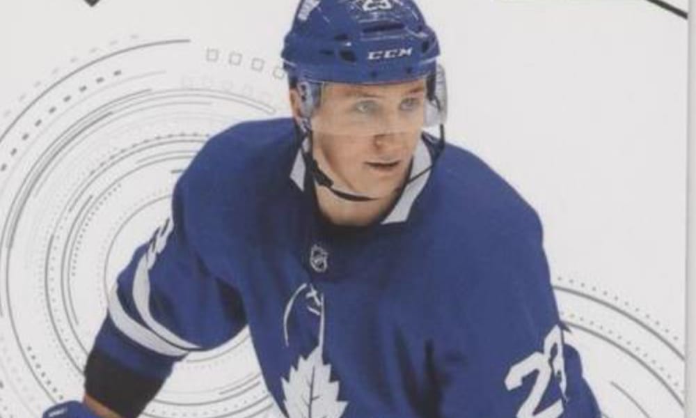 Travis Dermott Maple Leafs